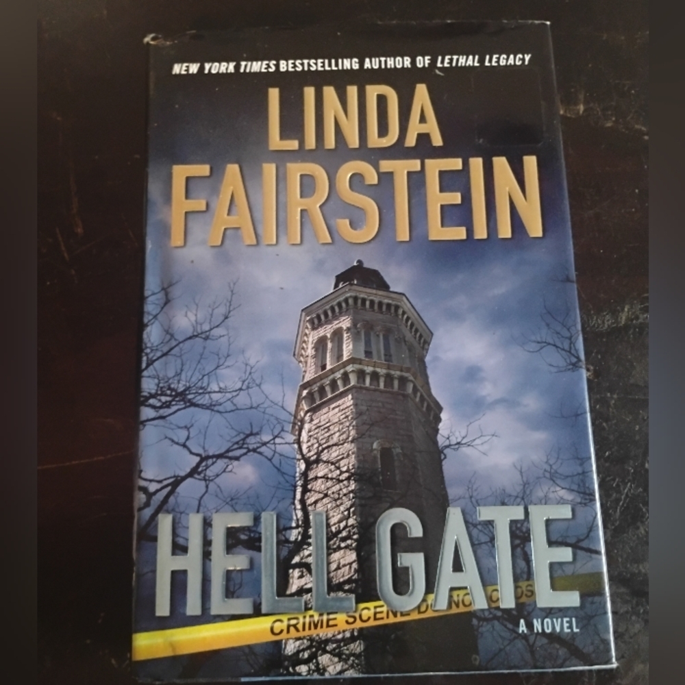 Hell Gate by Linda Fairstein - Hardcover Thriller Novel